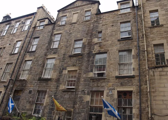 Niddry Street Apartments Edinburgh